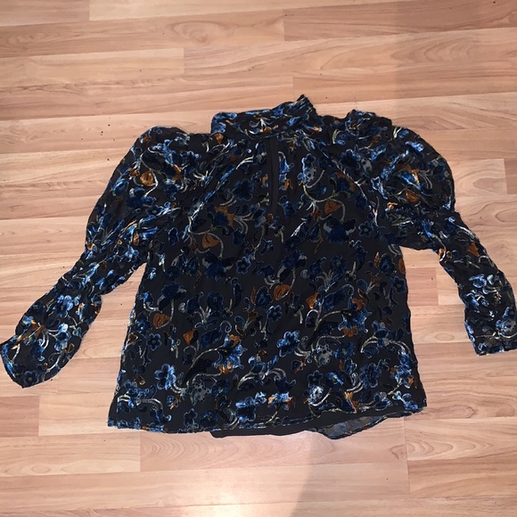 French Connection Avery Velvet Keyhole Burnout Top Size XS - Picture 6 of 12